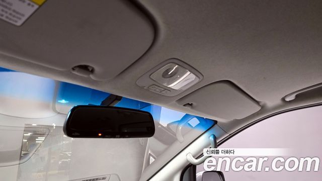 Hyundai Starex 2014 — photo 20
