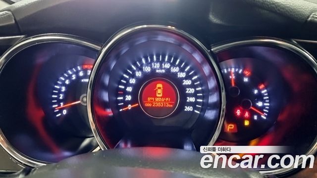 Kia K5 2013 — photo 8
