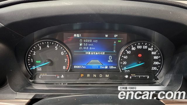 Ford Explorer 2021 — photo 8