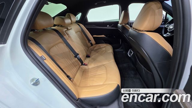 Kia K5 2021 — photo 20