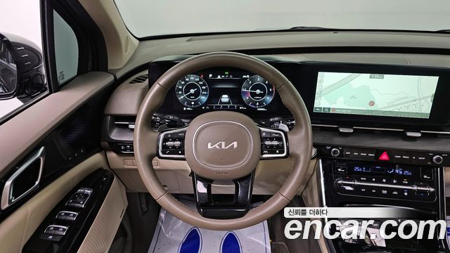 Kia Canival 2023 — photo 13
