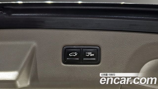 Kia Canival 2023 — photo 20