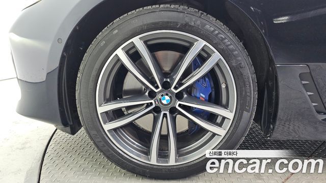 BMW Gran Turismo 2023 — photo 5