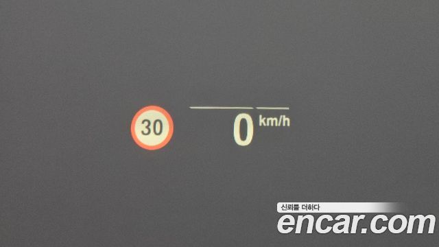 BMW Gran Turismo 2023 — photo 17