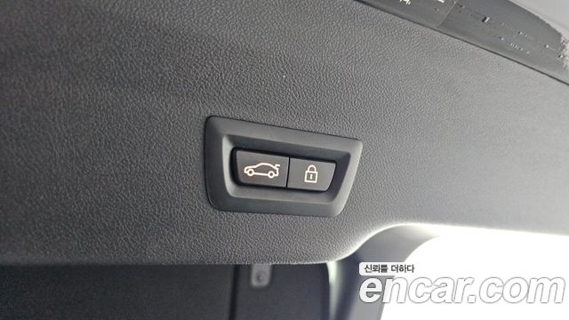 BMW Gran Turismo 2023 — photo 20