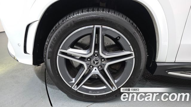 Mercedes-Benz GLS-Class 2021 — photo 5