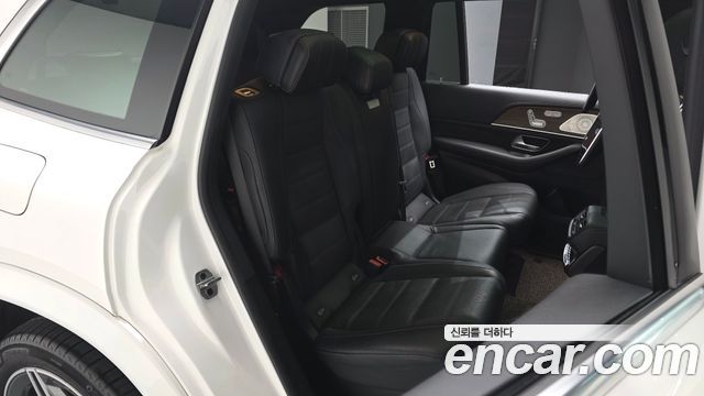 Mercedes-Benz GLS-Class 2021 — photo 11