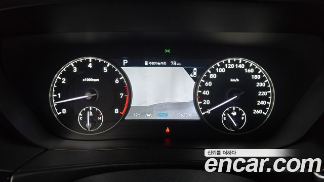 Genesis G90 2019 — photo 8
