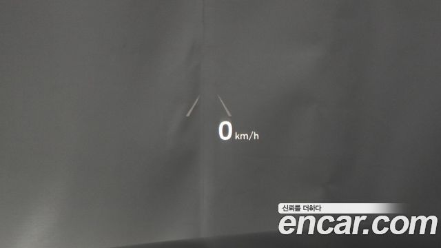 Genesis G90 2019 — photo 13