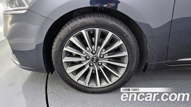 Kia K7 2016 — photo 5