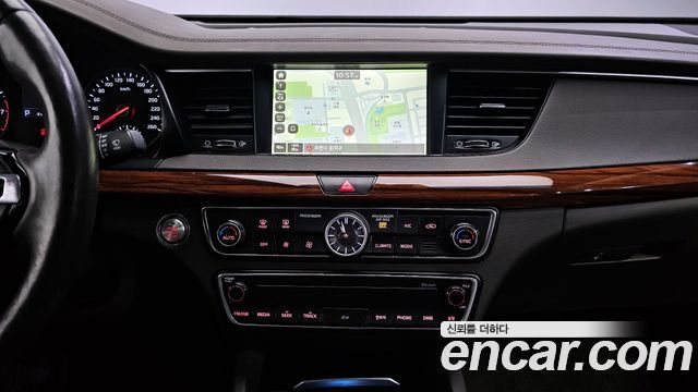 Kia K7 2016 — photo 14
