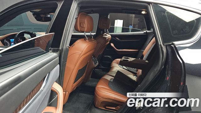 Maserati Levante 2020 — photo 11