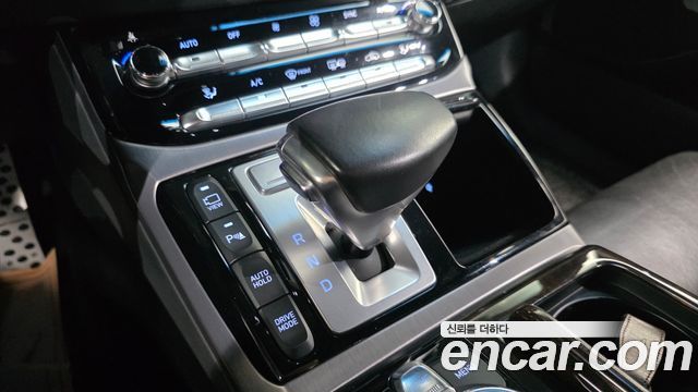 Genesis EQ900 2016 — photo 9