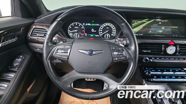 Genesis EQ900 2016 — photo 14