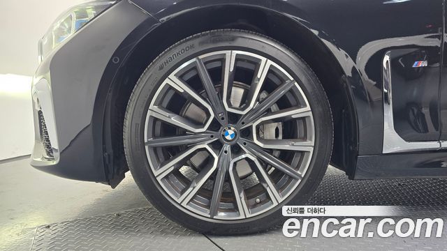 BMW 7-Series 2022 — photo 5