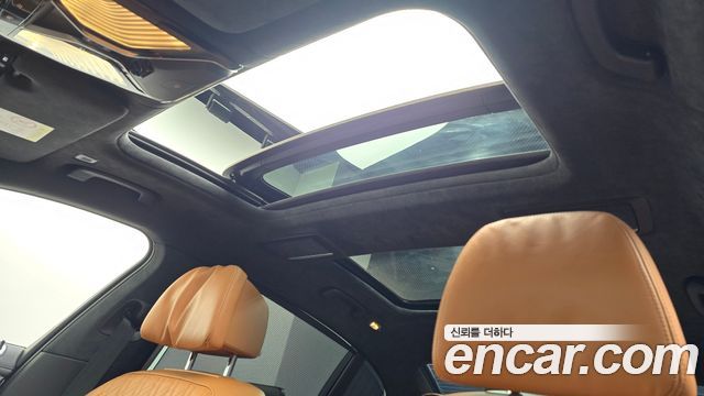 BMW 7-Series 2022 — photo 17