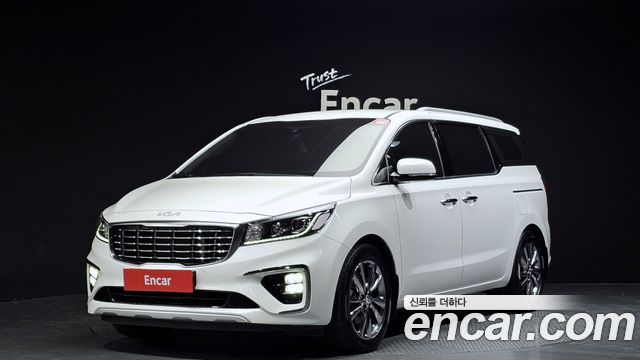 Kia Canival 2019 — photo 1