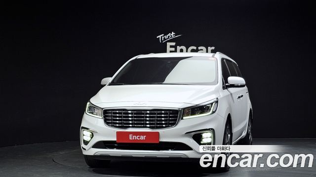 Kia Canival 2019 — photo 3