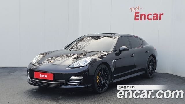 Porsche Panamera 2013 — photo 1