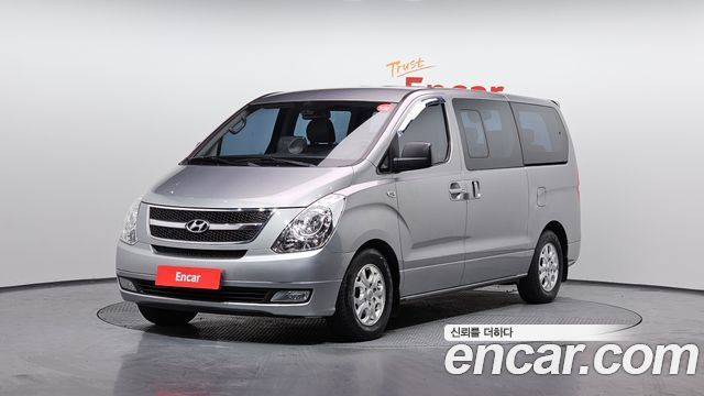 Hyundai Starex 2015 — photo 1