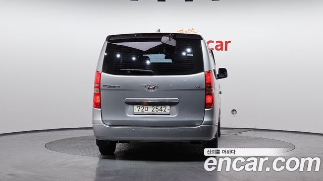 Hyundai Starex 2015 — photo 4