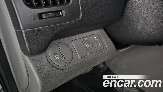 Hyundai Starex 2015 — photo 18