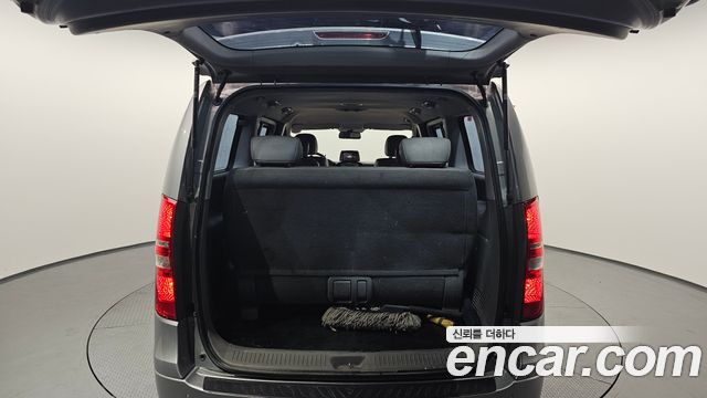 Hyundai Starex 2015 — photo 20