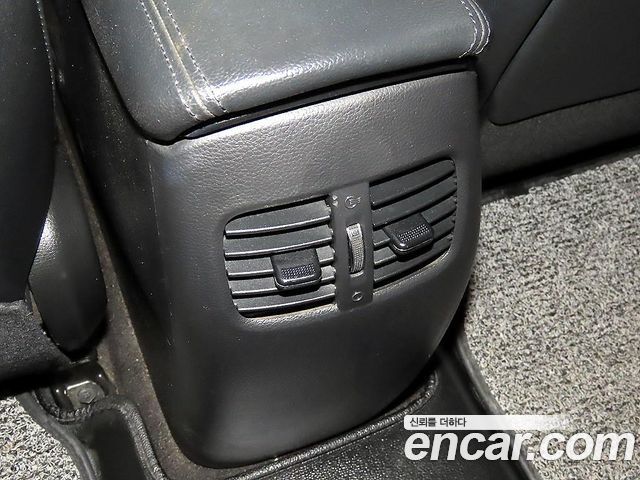 Kia K3 2015 — photo 13