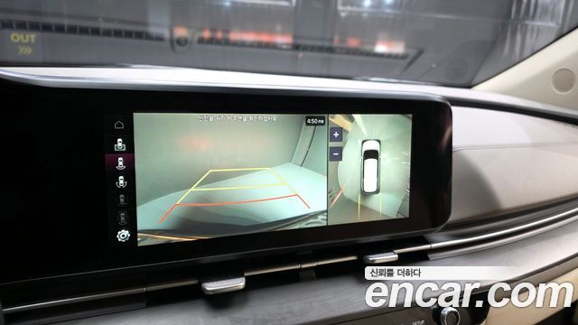 Kia Canival 2021 — photo 15