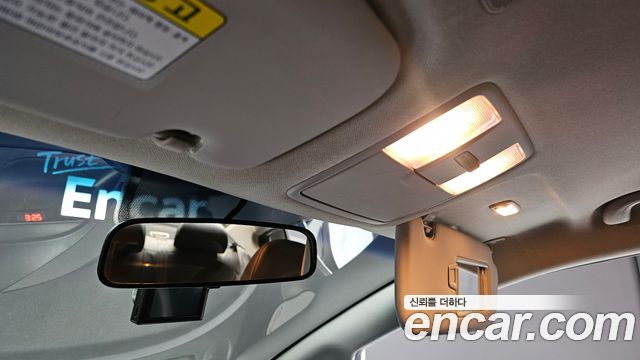 Kia K3 2018 — photo 19