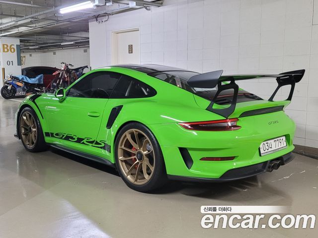 Porsche 911 2019 — photo 5