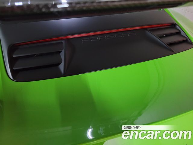 Porsche 911 2019 — photo 7
