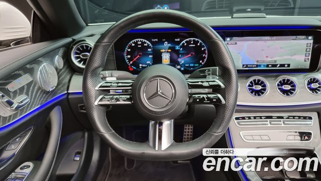 Mercedes-Benz E-Class 2021 — photo 13