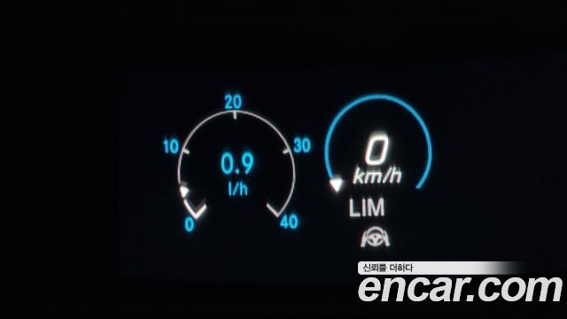 Mercedes-Benz E-Class 2021 — photo 19