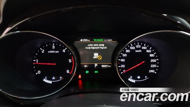 Kia Canival 2019 — photo 8