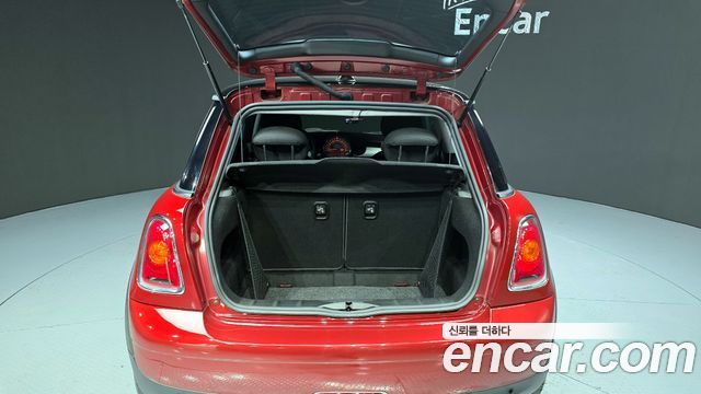 Mini Cooper 2010 — photo 20