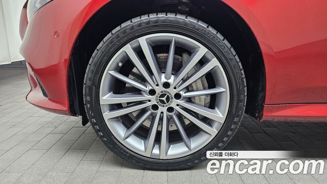 Mercedes-Benz CLS-Class 2019 — photo 5