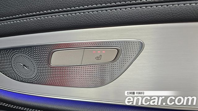 Mercedes-Benz CLS-Class 2019 — photo 18