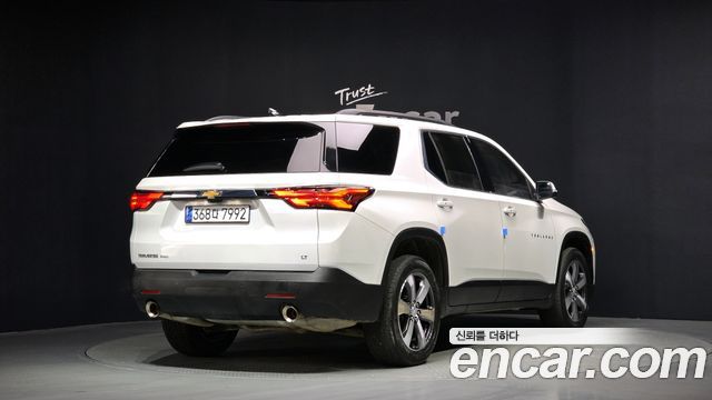 Chevrolet Korea Traverse 2023 — photo 2