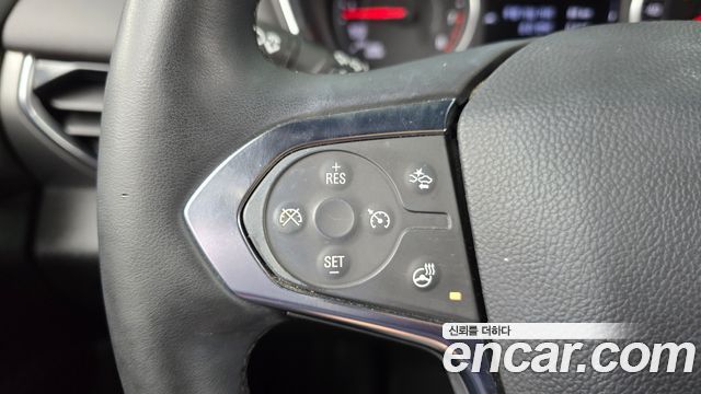 Chevrolet Korea Traverse 2023 — photo 18
