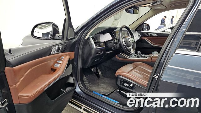 BMW X7 2022 — photo 10