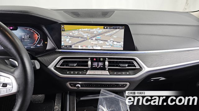 BMW X7 2022 — photo 14