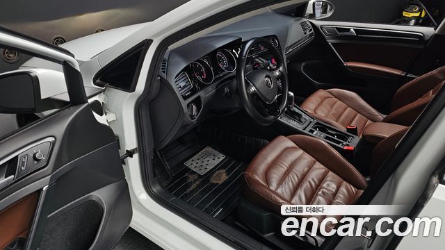 Volkswagen Golf 2015 — photo 11