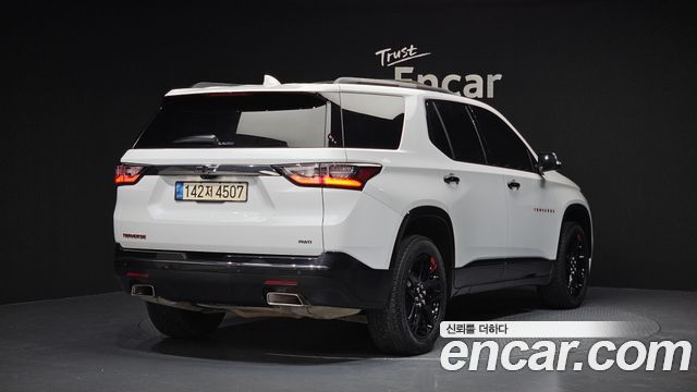 Chevrolet Korea Traverse 2021 — photo 2