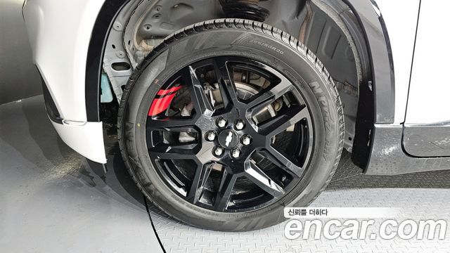 Chevrolet Korea Traverse 2021 — photo 5