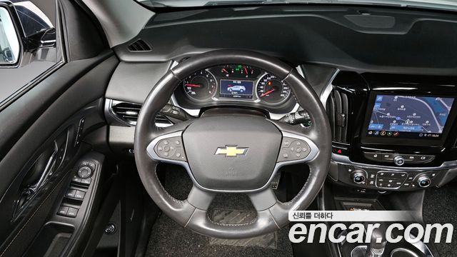 Chevrolet Korea Traverse 2021 — photo 13