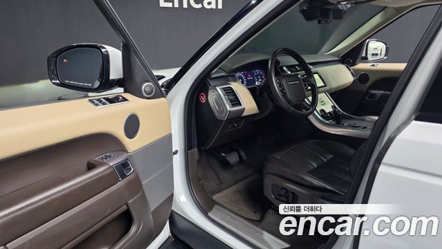 Land Rover Range Rover Sport 2018 — photo 10