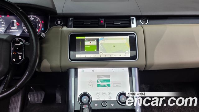 Land Rover Range Rover Sport 2018 — photo 14