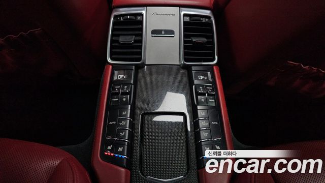 Porsche Panamera 2015 — photo 18