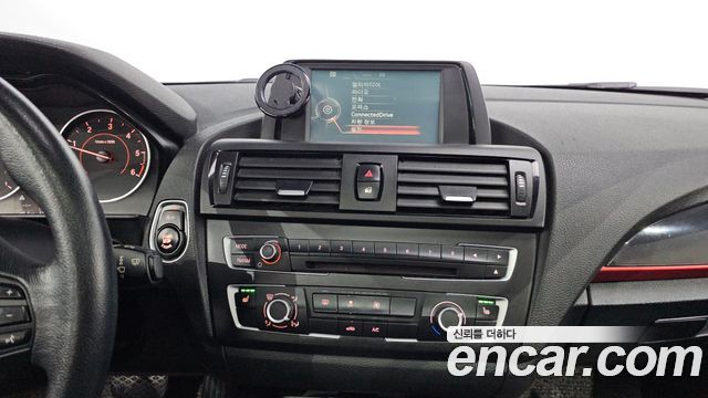 BMW 1-Series 2015 — photo 15